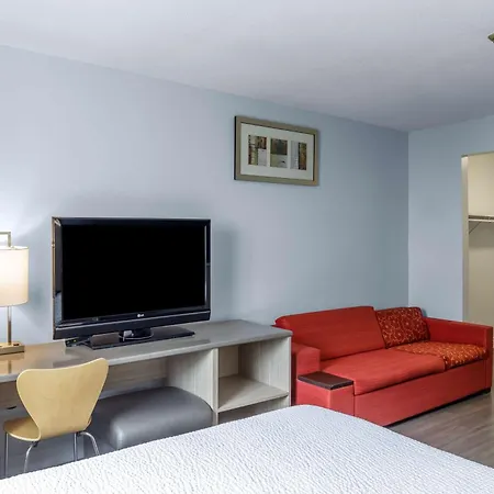 Motel 6 Niagara Falls, On Near The Falls Exterior photo